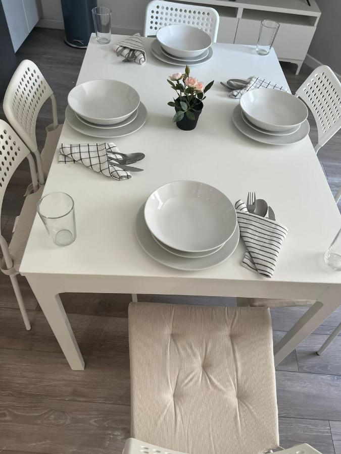 App 1 Mulhouse Centre , 6 Personnes Appartement Buitenkant foto